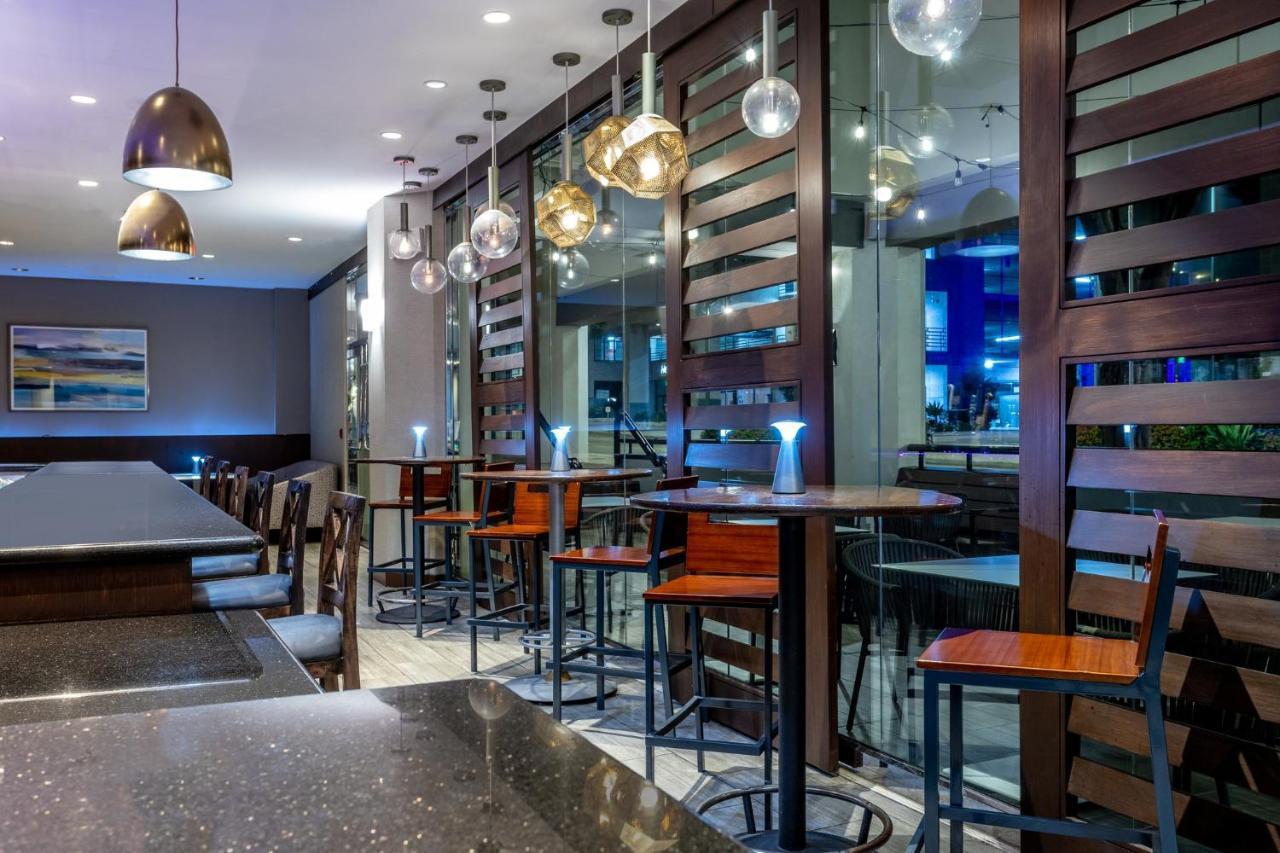 Crowne Plaza Hotel Los Angeles Harbor By Ihg Екстер'єр фото