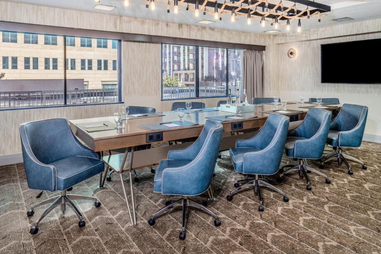 Crowne Plaza Hotel Los Angeles Harbor By Ihg Екстер'єр фото