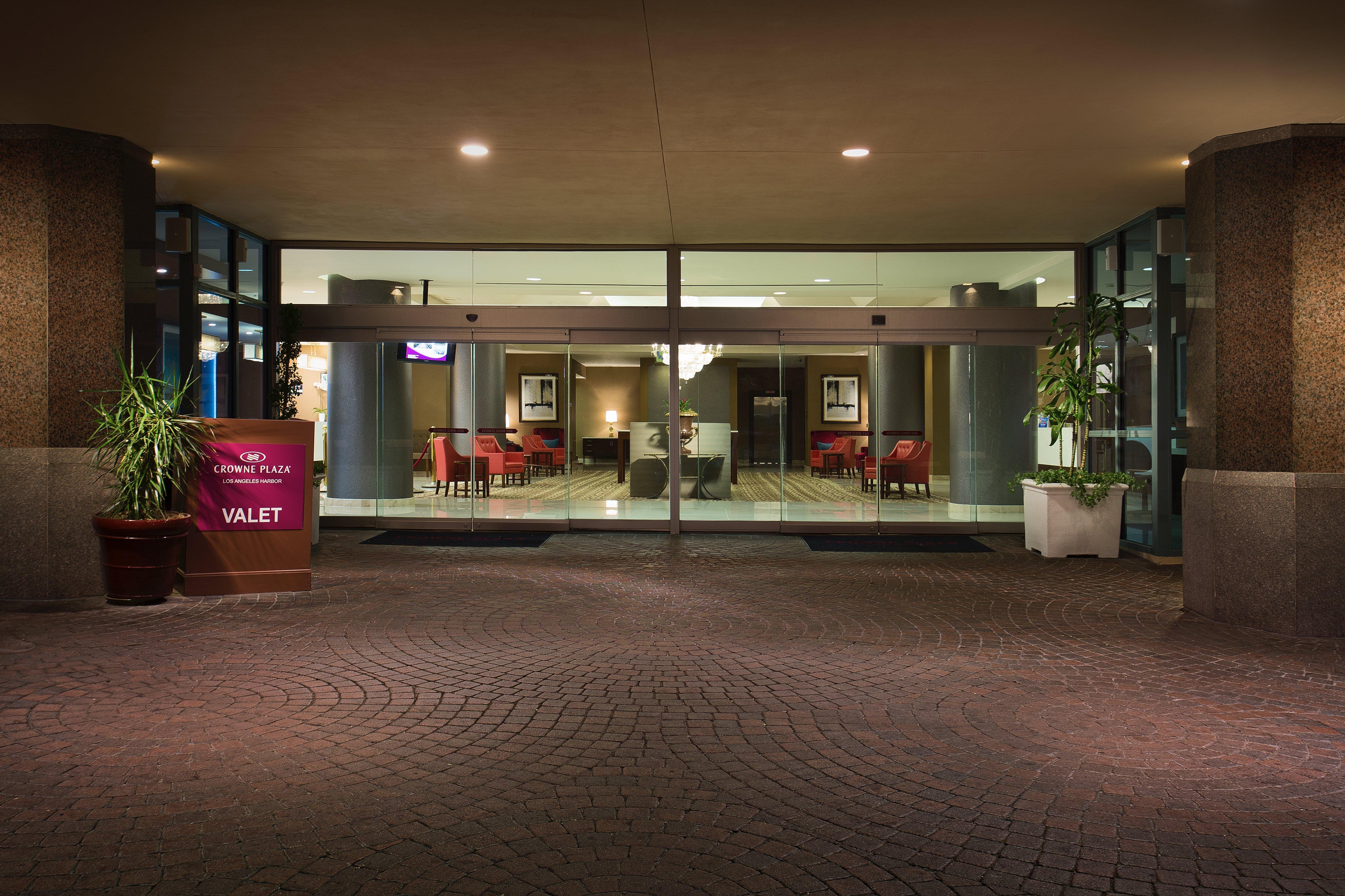 Crowne Plaza Hotel Los Angeles Harbor By Ihg Екстер'єр фото