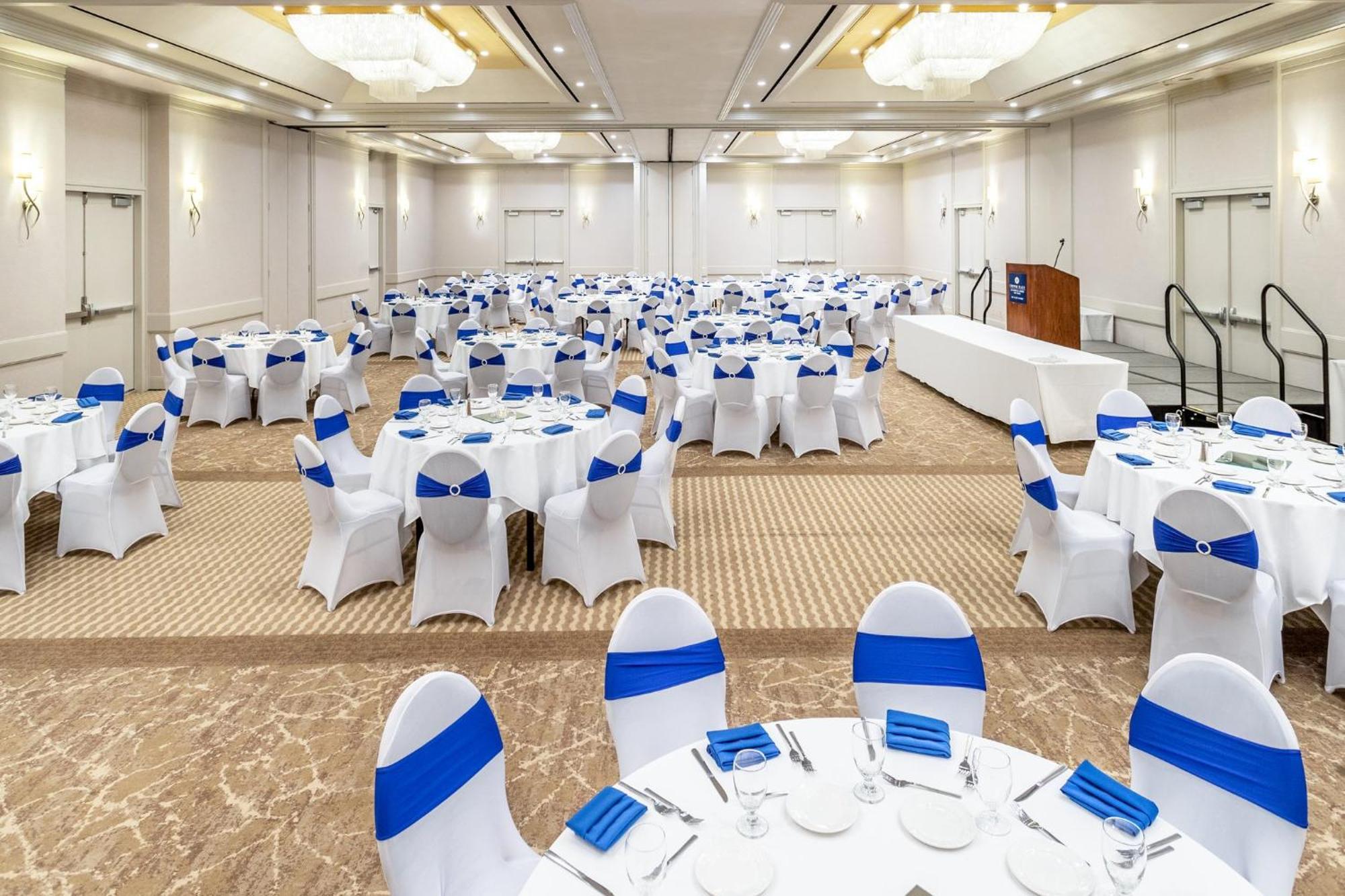 Crowne Plaza Hotel Los Angeles Harbor By Ihg Екстер'єр фото